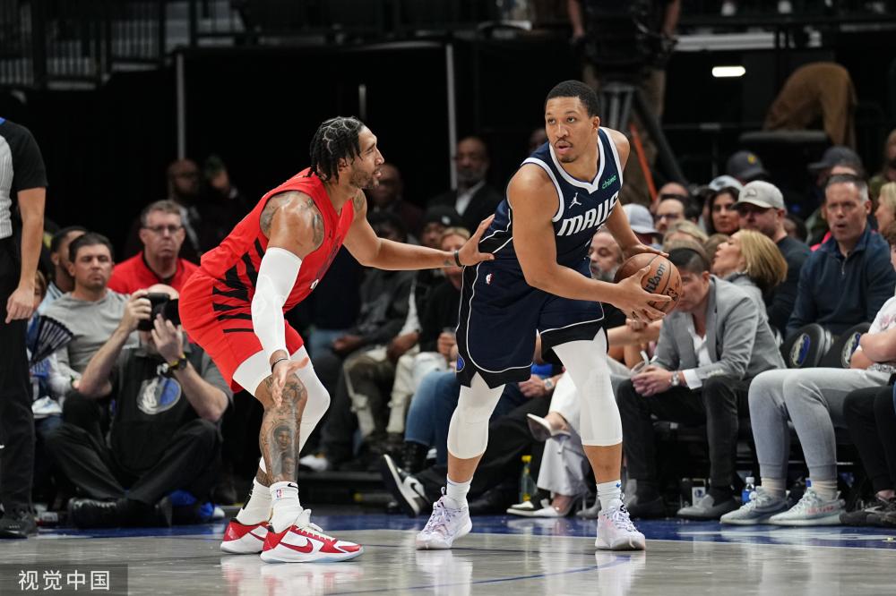 [国际足球]世俱杯奖杯在埃及巡展.